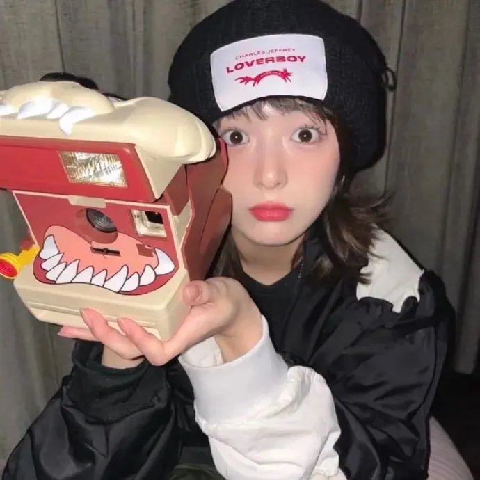 坚忍号